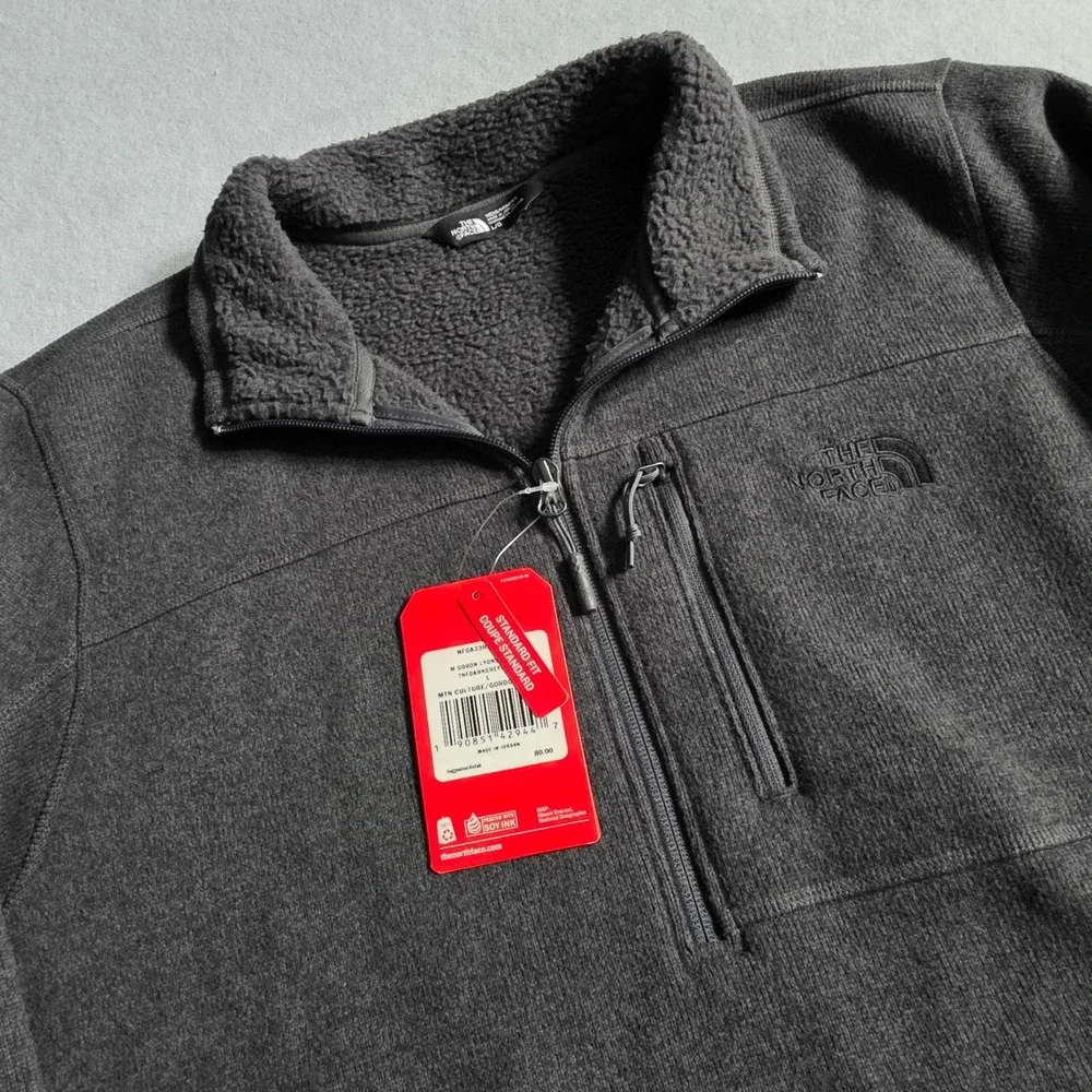 The North Face Mens Gordon Lyons 1/4 Zip Fleece Pullover Dark Grey Large